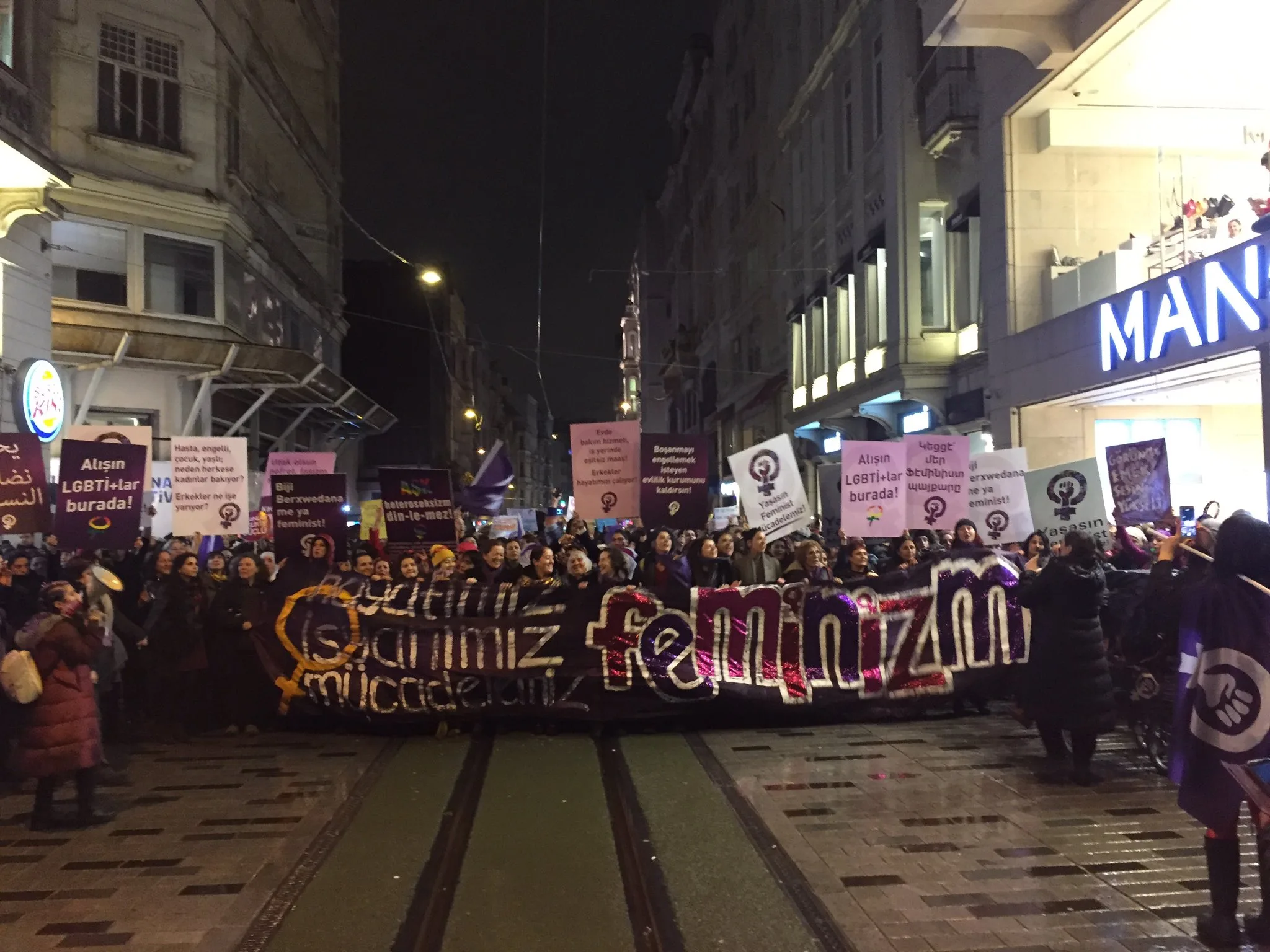 2018 Feminist Gece Yuruyusu 1428