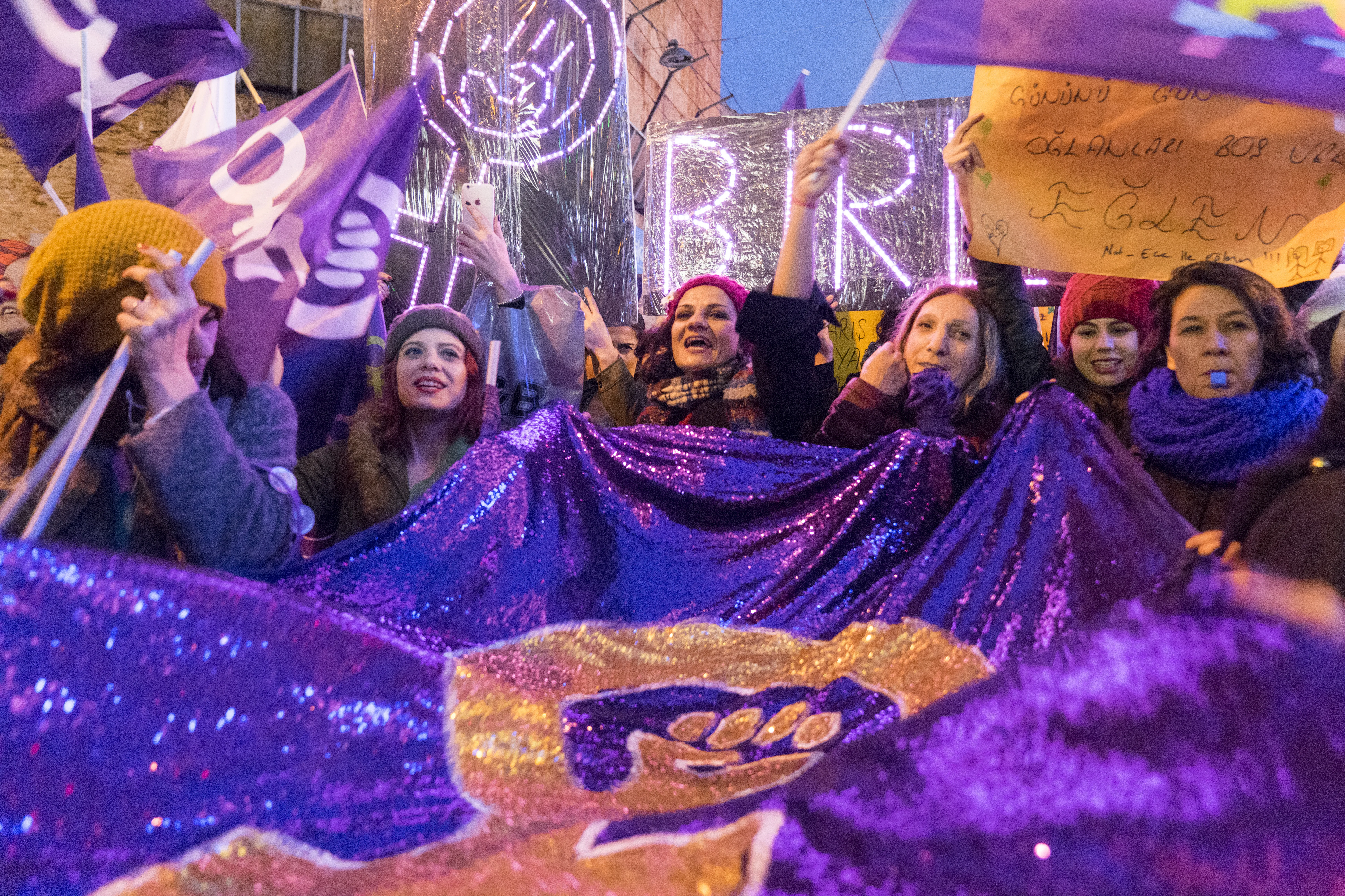 2018 Feminist Gece Yuruyusu 1437