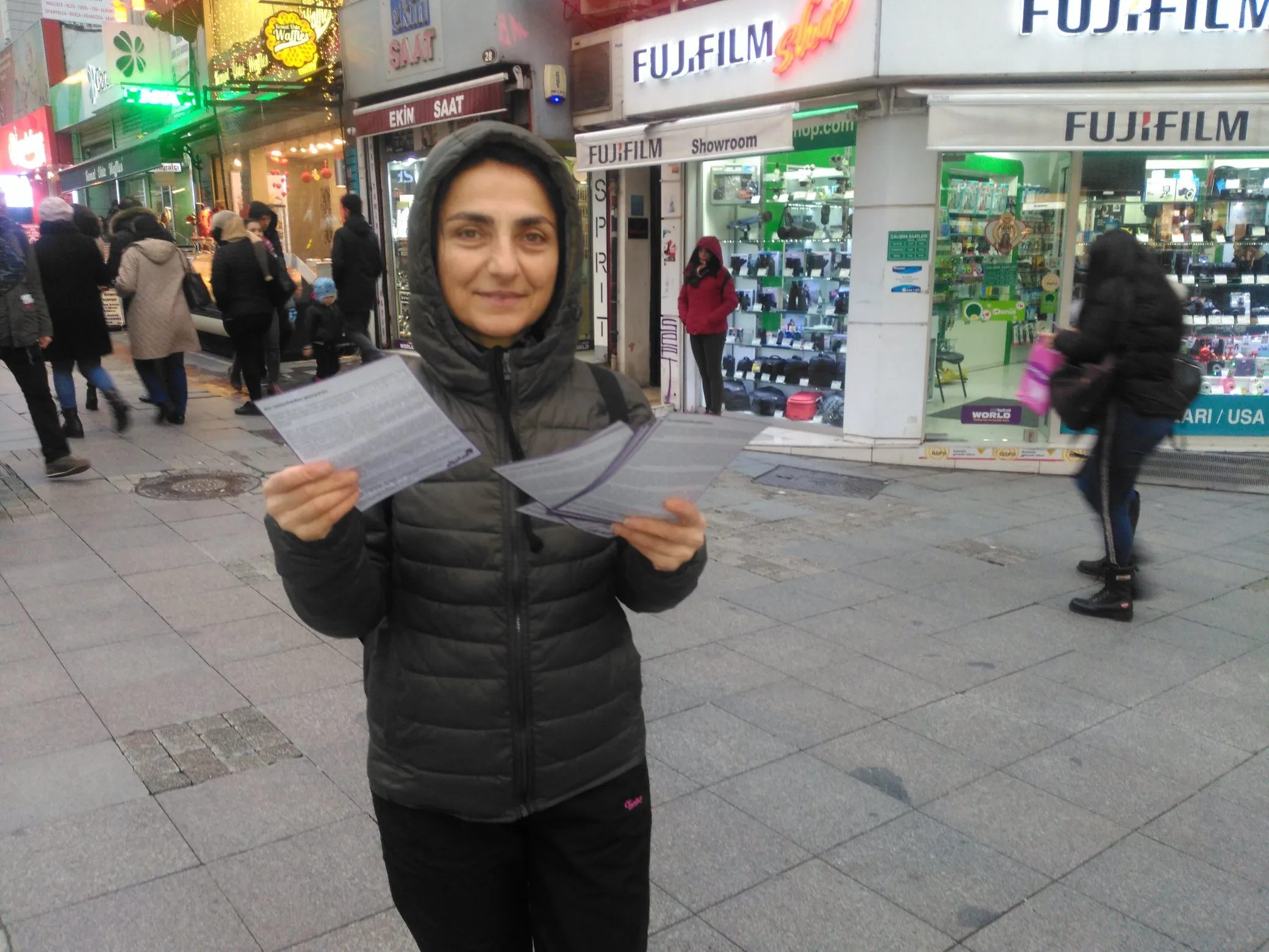 2018 Feminist Gece Yuruyusu Bildiri Dagitimi 2